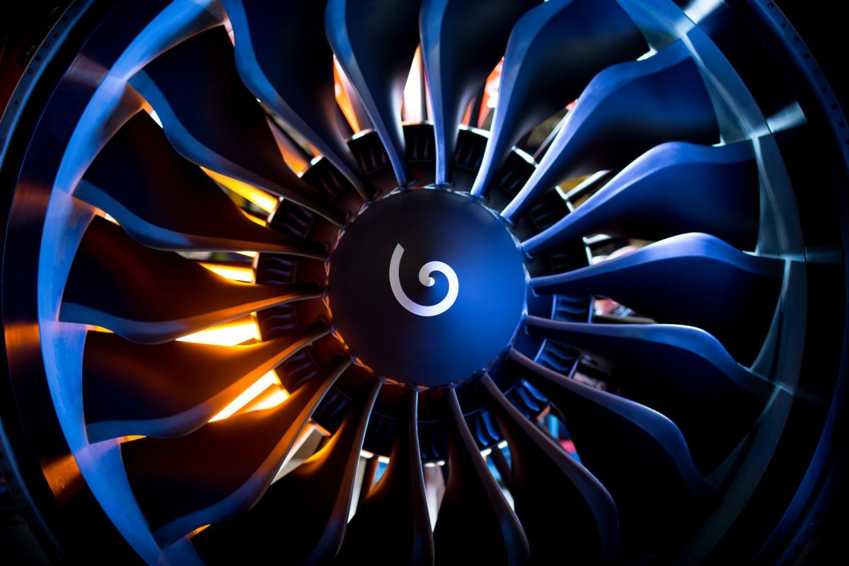 Safran UCAP �C �������Ͷ๦�ܺ��յ���ƽ̨